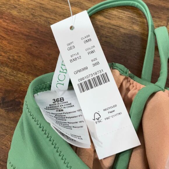 J. Crew Green BX612 Balconette Underwire Bikini Top Swimsuit Size 36B NWT - Picture 3 of 3